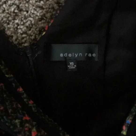 Beautiful fit and flare multicolored dress - Picture 2 of 2